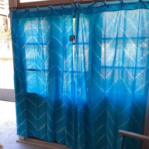 TOPANGA　Shibori　Curtain　シボリカーテン　W110xH180cm　青