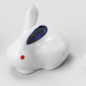ウサギ（紺）箸置き　【日本製　美濃焼】