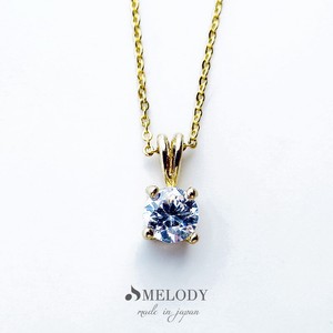 Cubic Zirconia Gold Chain Necklace Pendant Jewelry Simple 1 tablets Made in Japan