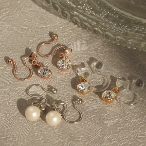 Clip-On Earrings Gold Post Pearl Earrings Jewelry 1 tablets Made in Japan