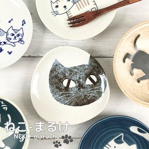 ミツメル猫三角皿 ケーキ皿 取り皿 中皿 ねこ 陶器 日本製 美濃焼