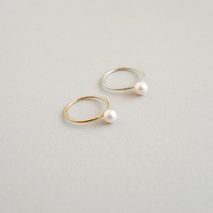 Gold-Based Ring