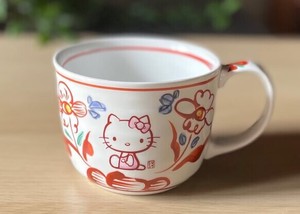 日本製　窯元直送　サンリオ「ハローキティ」×麦山窯　カフェオレボウル - Hello Kitty 紅（あか）