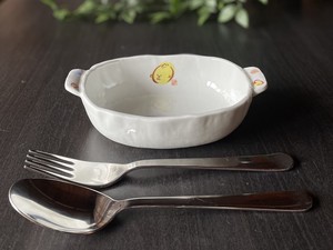 日本製　窯元直送　干支 子ども食器・グラタン皿【酉（にわとり）】