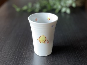 日本製　窯元直送　干支 子ども食器・フリーカップ【酉（ひよこ）】