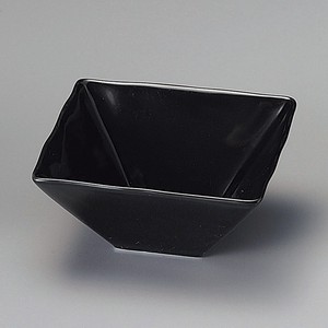 ≪メーカー取寄≫黒釉凪11.5cm角鉢
