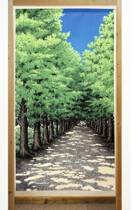 【受注生産のれん】「木漏れ日の並木道」85x150cm【日本製】風景 景色 コスモ 目隠し
