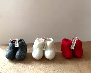 手作りフェルトの小さなブーツ　クリスマス/オーナメント