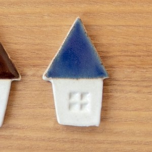 三角屋根のお家 箸置き ブルー