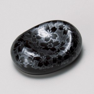 黒銀彩桜箸置き 陶器 日本製 美濃焼 はしおき カトラリーレスト