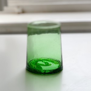 【予約販売】モロッコ製・リサイクルグラス：コーン型 　グリーン　//キッチン