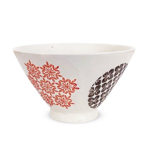 波佐見焼 日本製 勲山窯 茶碗 11.5cm 丸紋 フラワー レッド 小