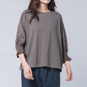Sleeve Fabric Switching Pullover