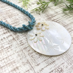 Wooden Chain Necklace Flowers
