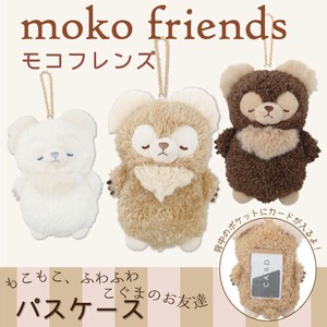 Pass Holder Fluffy moco friends Plushie