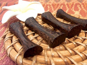 【入数50】ココナッツ製箸置き ナチュラル 木目 シンプル