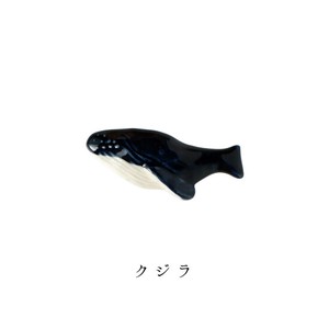 ピンバッジ　クジラ