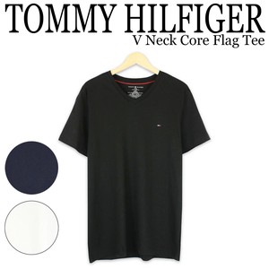 《即納》TOMMY HILFIGER《定番》■半袖Tシャツ■V Neck Core Flag Tee