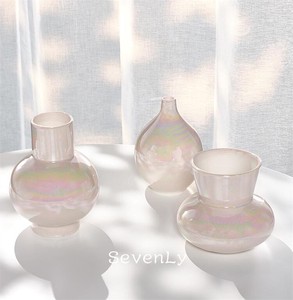 新作 モダンな装飾 陶製の花瓶「2022新作」