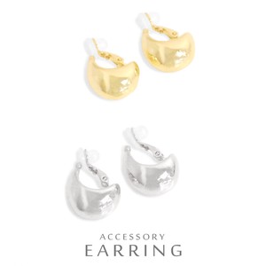 Clip-On Earrings Gold Post M