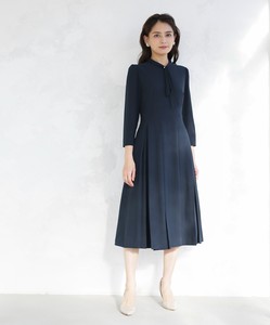 Casual Dress Design Flare Satin Back One-piece Dress Georgette