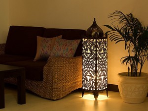 アイアンカービングアラジンランプ 照明 アジアン リゾート風 フロアランプ 間接照明