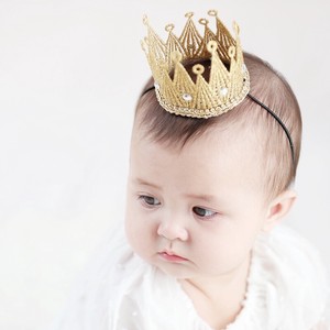 ヘッドアクセサリー 髪飾り 王冠 クラウン 誕生日 ヘアバンド 結婚式 ベビー 新生児 キッズ 子供 トドラー