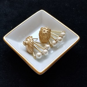 Pierced Earrings Gold Post Stainless Steel Animals Animal Lion LION Made in Japan