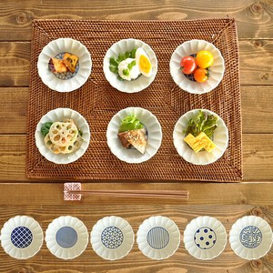菊形和柄丸紋小皿【薬味皿 醤油皿 漬物皿 日本製 美濃焼 和食器】
