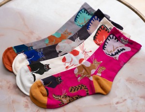 猫柄●ねこのアートなデザインの靴下◆レディース◆日本製