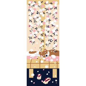 【濱文様】　絵てぬぐい　豆柴と猫の春　【春の人気者】　(日本製)