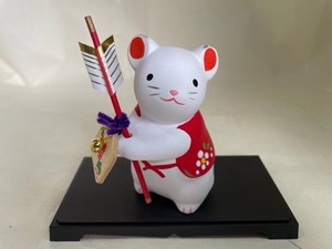 R412-3　置人形　福ねずみ　Ornamental doll "Fuku Nezumi" (lucky mouse)