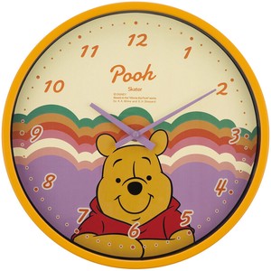 Desney Wall Clock Skater Retro Pooh