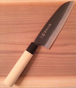 Seki Sanbonsugi Santoku Knife Black M Made in Japan