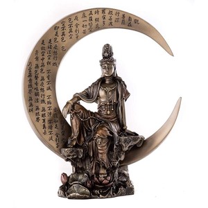三日月に座った思いやりと慈悲の水月観音像 半跏思惟像-ブロンズ風彫像仏教女神-置物(輸入品