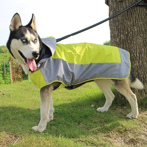 ペット用品 犬用レインコート ペット用品 カッパ 雨具犬服 犬の服 ペット服 ドッグウェア 散歩 着脱簡単