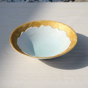 平皿 青磁吹白泡雲金稜線彫八寸平鉢 ワンプレート 和皿[日本製/有田焼/和食器]