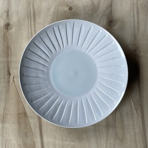 平皿 青白磁 7寸皿 パスタ皿 フルーツ皿 ケーキ皿 [日本製/有田焼/和食器]