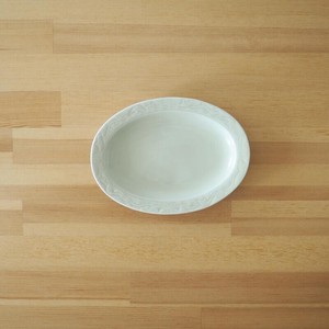 オーバル唐草プレートクリーム 小 楕円皿 [日本製/有田焼/皿]