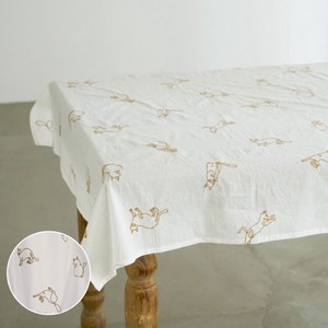 Tablecloth Cat 100 x 100cm