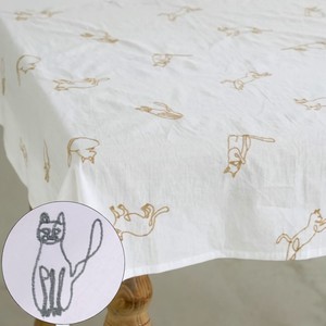 Tablecloth Cat M