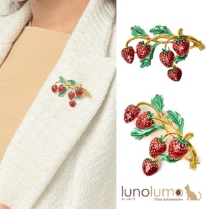 Brooch Gift Strawberry Presents Ladies' Fruits Brooch