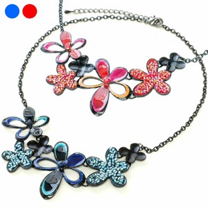 Necklace/Pendant Necklace Flower