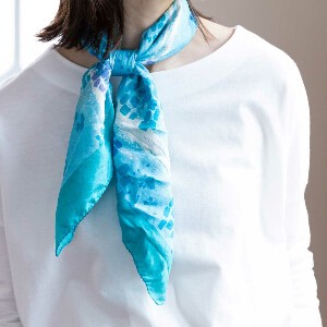 【フェアトレード】手織りシルクスカーフ