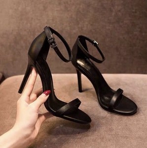 Sandals Ladies' M NEW