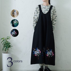 Casual Dress Brushing Fabric Flower One-piece Dress Embroidered Autumn/Winter