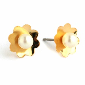 Clip-On Earrings Gold Post Pearl Earrings Flower Jewelry Made in Japan