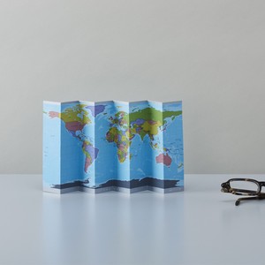 【地図】自立式世界地図［ベーシック］　ミニ 日本製