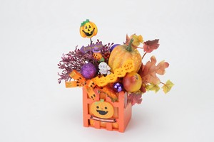 23'Happy Halloween　ハロウィンBOXアレンジ　☆日本国内でアッセンブルします☆