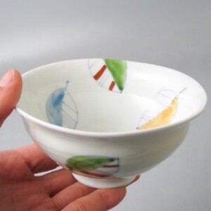 【有田焼】カラー木の葉ひねり飯碗 大 日本製 和食器 茶碗 ご飯茶碗